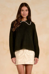 Contrast Collar Knit Sweater