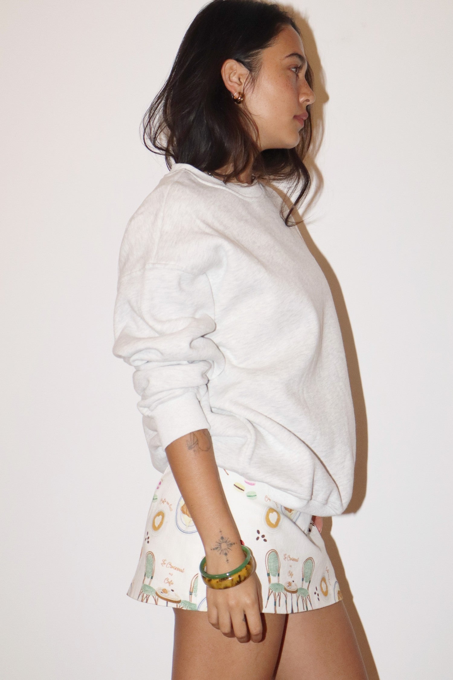 Bonjour, Bébé Crewneck Sweatshirt