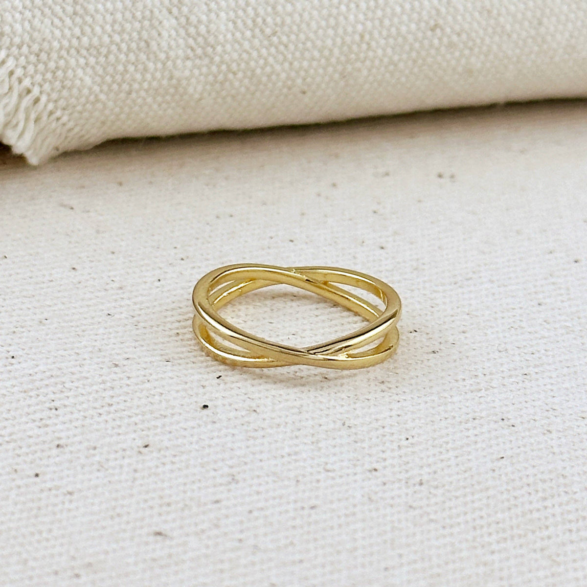 18k Gold Filled X Ring: 7