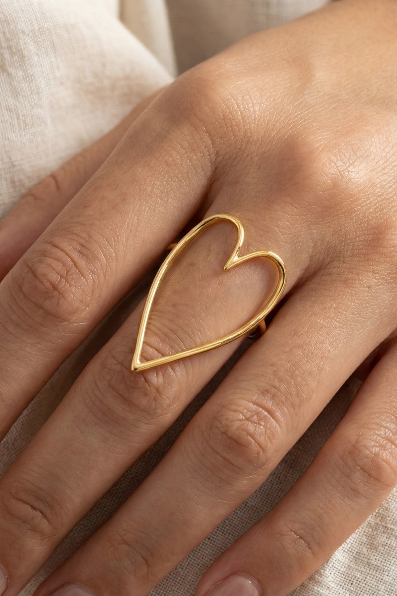 Endless Love Cutout Heart Ring