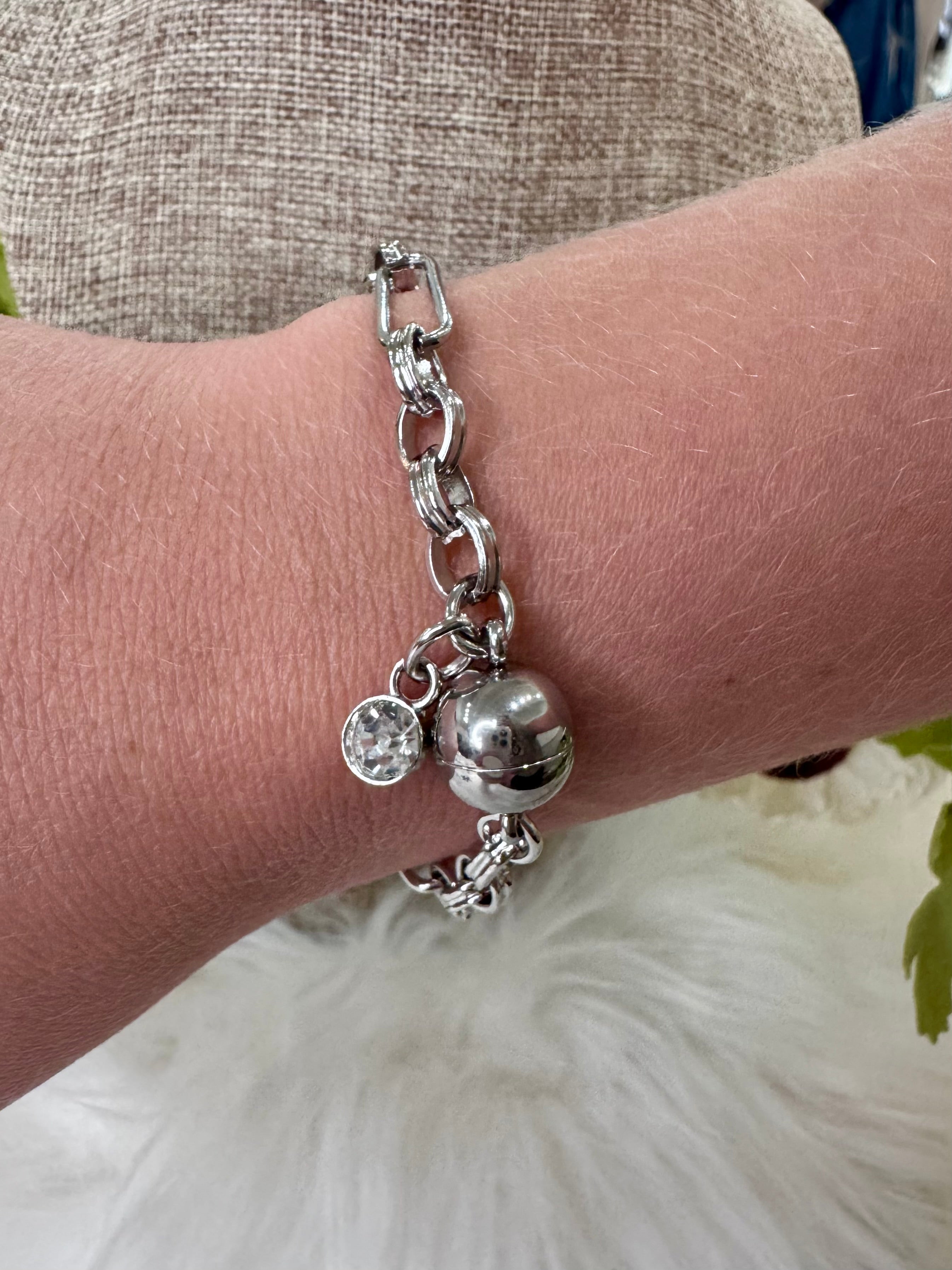 Luxury Bar Link Magnetic Bracelet