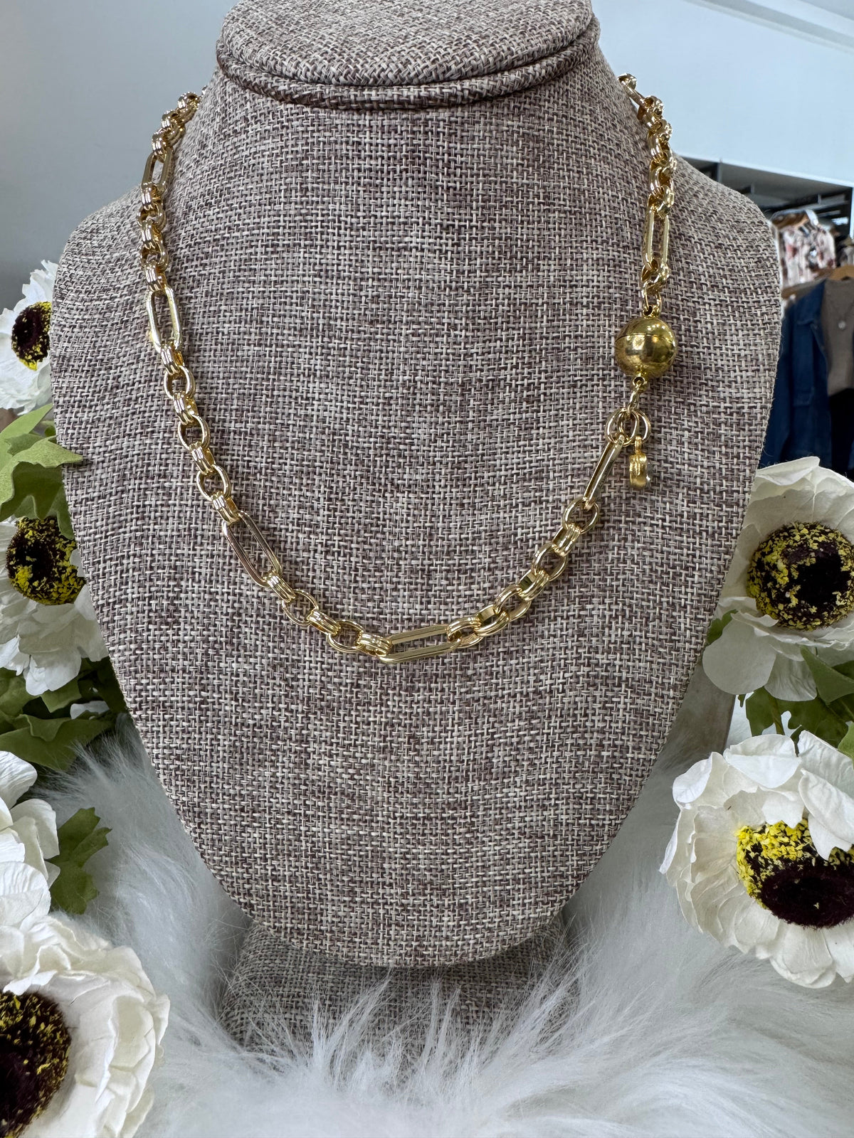 Bar Link Magnetic Necklace