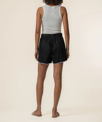 Nicolette Bermuda Short with Embroidered Detail