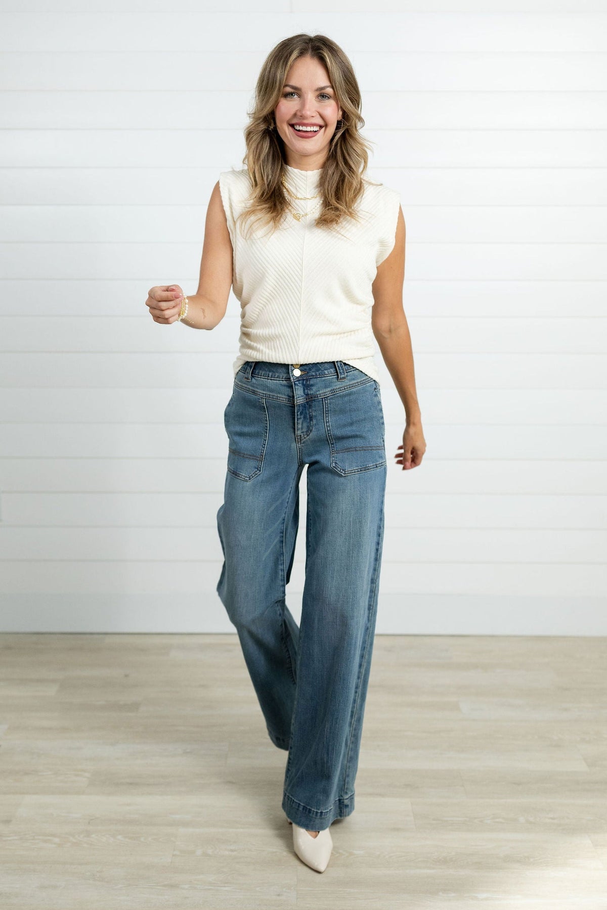 Mac and Me Porkchop Pocket Wide Leg