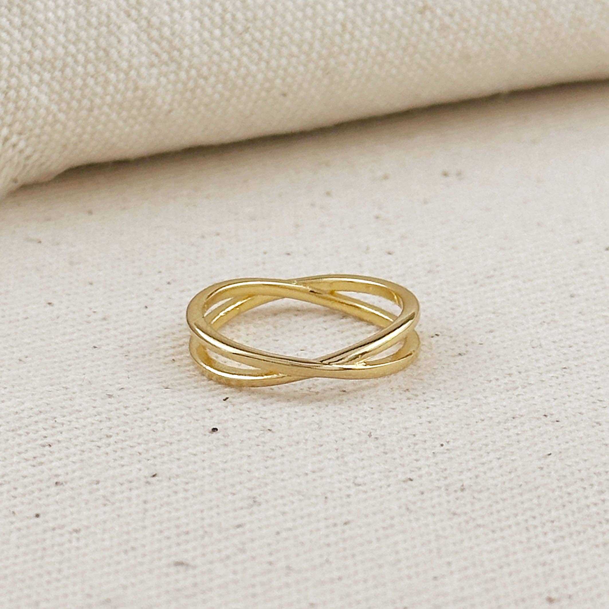 18k Gold Filled X Ring: 7