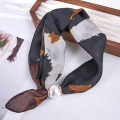 Magnetic Closure Scarf