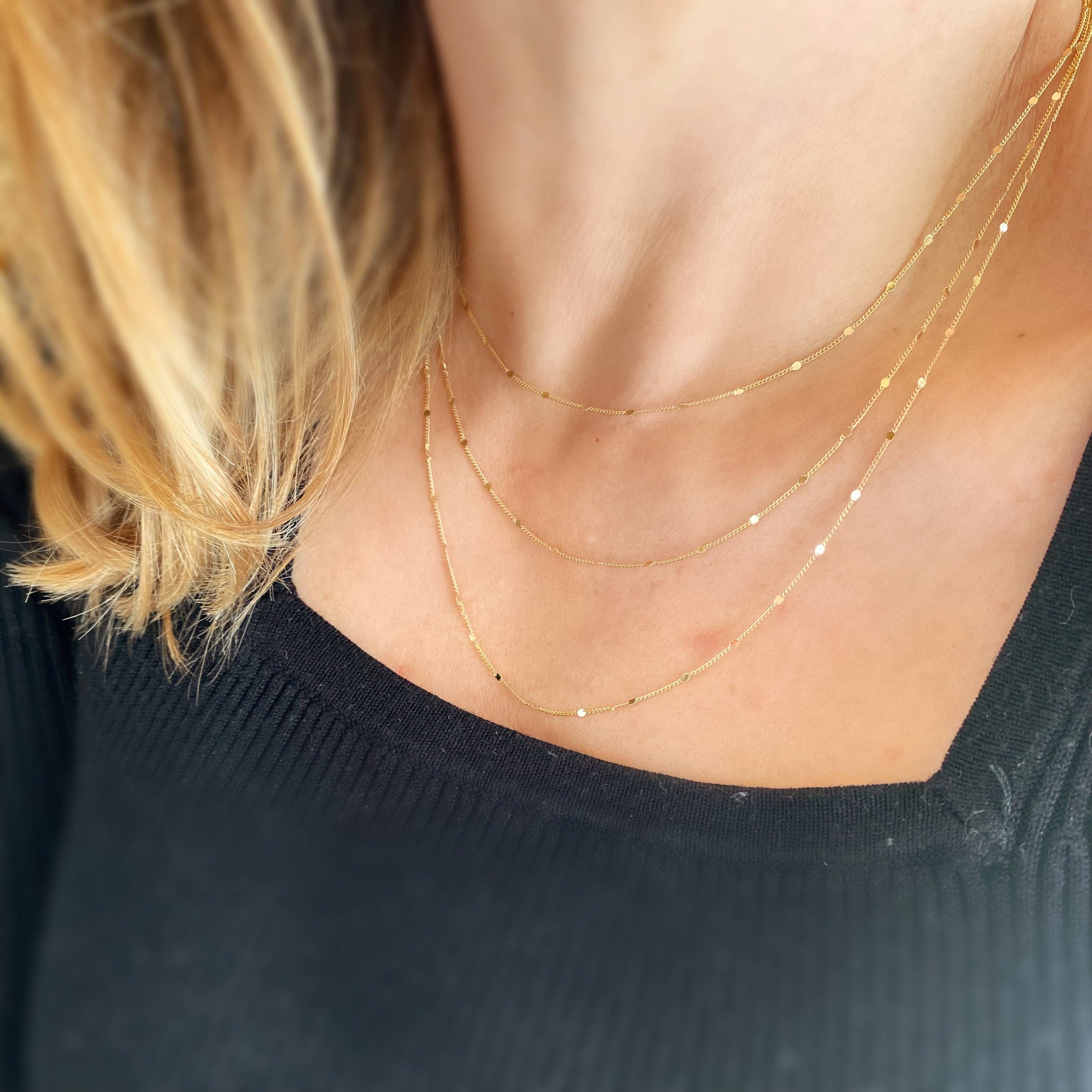 18k Gold Filled 1mm Curb Chain With Pressed Details: 16 inches